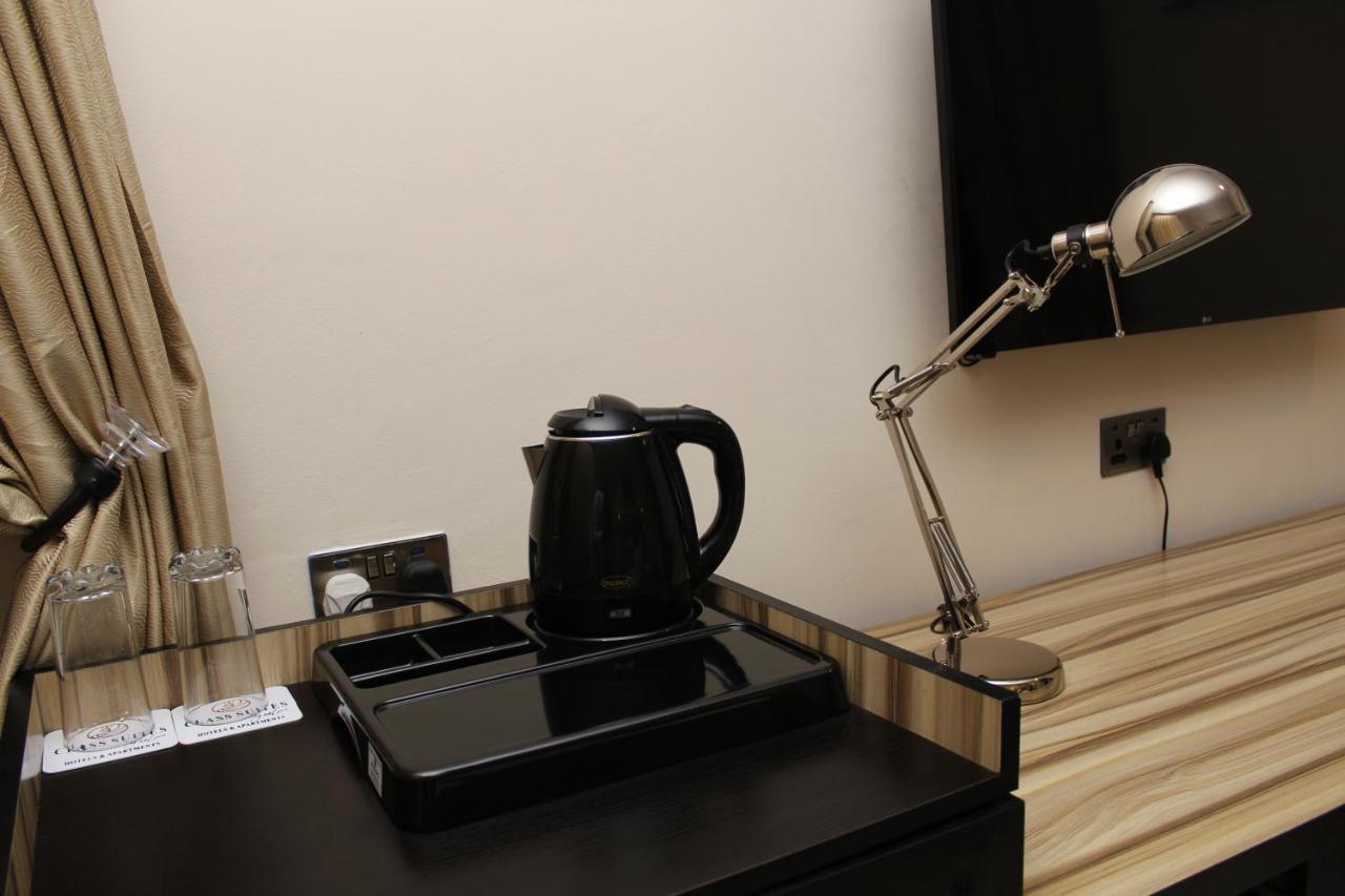 Class Suites Ikeja Kültér fotó